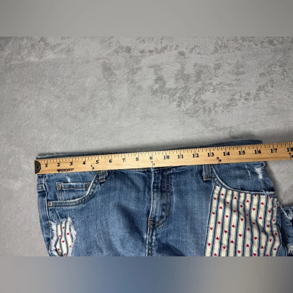 Y2K Blue Cult Midrise Kate Flare Patchwork Denim Distressed Blue Jeans Size 31
